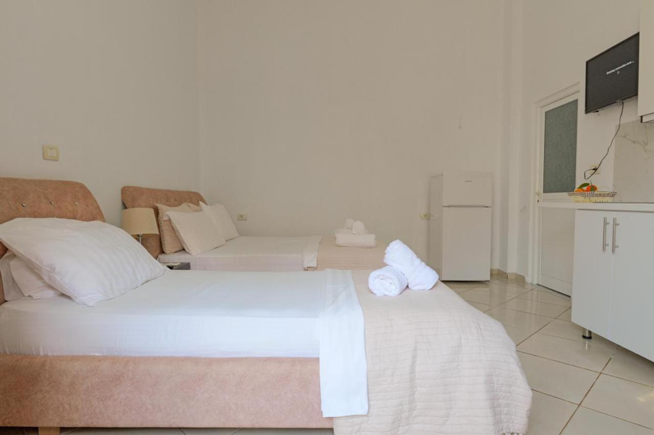 Sunflower Hotel Ksamil Extérieur photo
