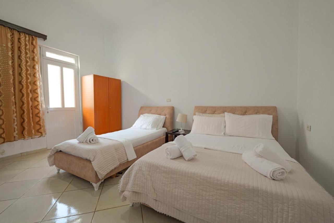 Sunflower Hotel Ksamil Extérieur photo